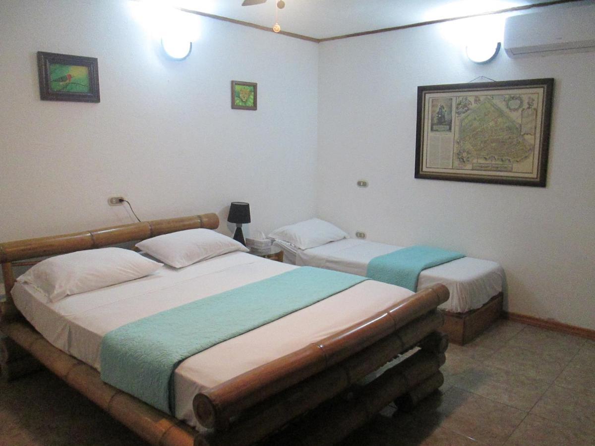 Hotel Bugabutik Puerto Viejo de Talamanca Εξωτερικό φωτογραφία
